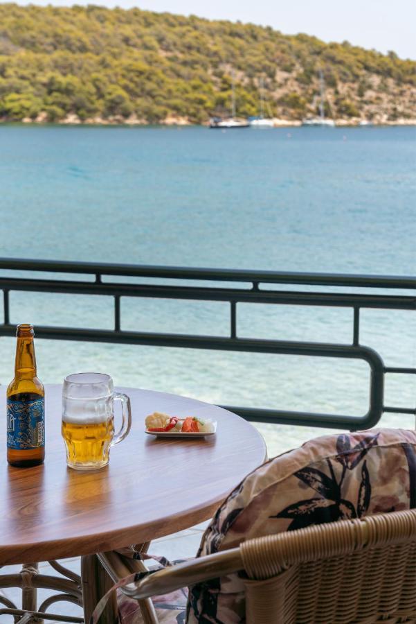 Binji Hotel Epidaurus Экстерьер фото