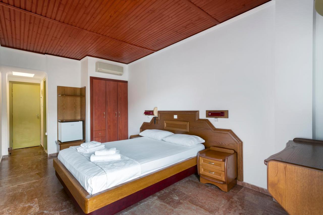 Binji Hotel Epidaurus Экстерьер фото